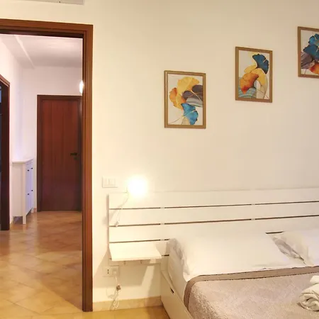 Casa Vittoria Apartment *